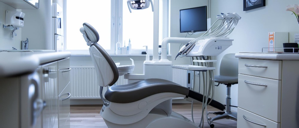 Dental Crowns in Istanbul, Turkey